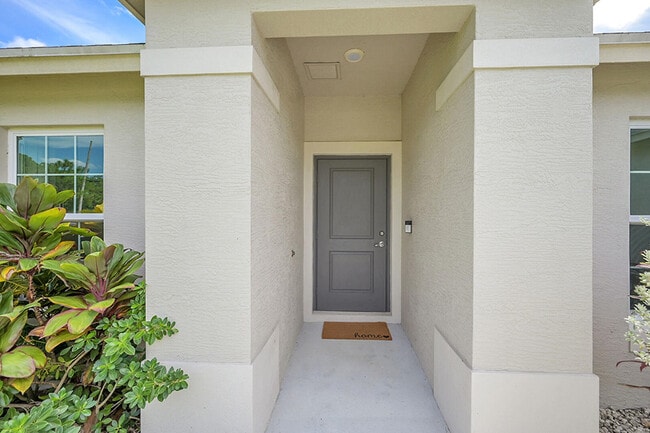 Building Photo - 16440 81st Ln N