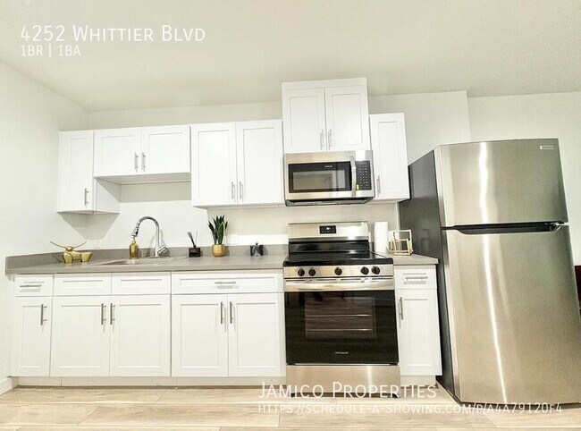 Building Photo - 4252 Whittier Blvd