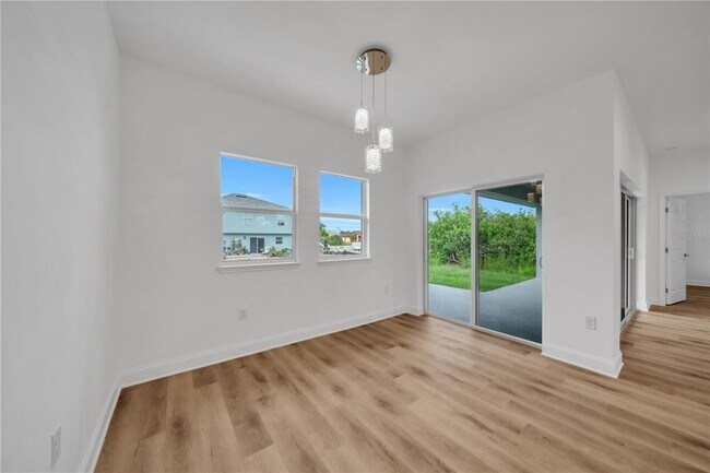 Building Photo - 14480 Argus Ln