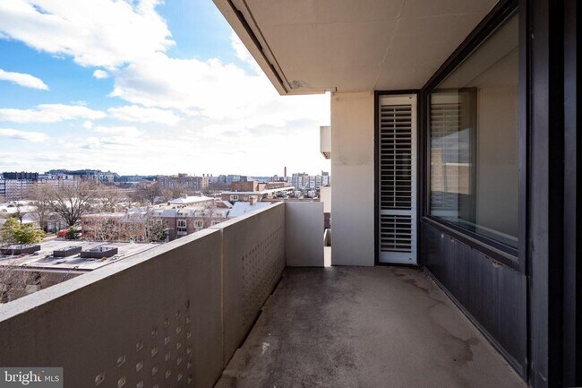 Building Photo - 429 N St SW