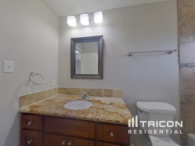 Building Photo - 4311 Chestergate Dr