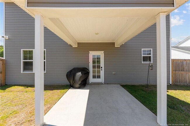 Building Photo - 137 Vorster Rd