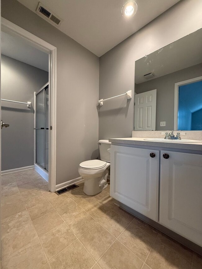 Building Photo - 5604 Vintage Pl