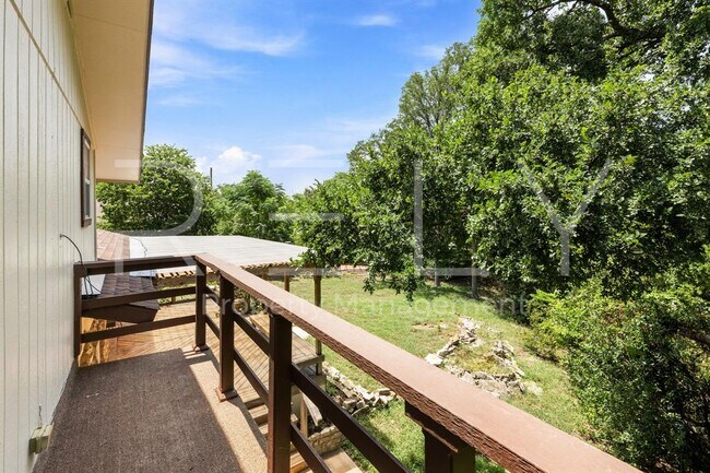 Building Photo - 2404 Gabriel View Dr