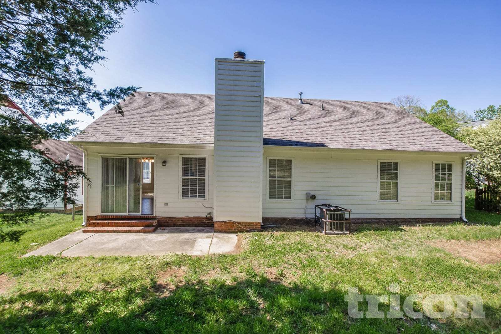 Building Photo - 3226 Twin Falls Ln