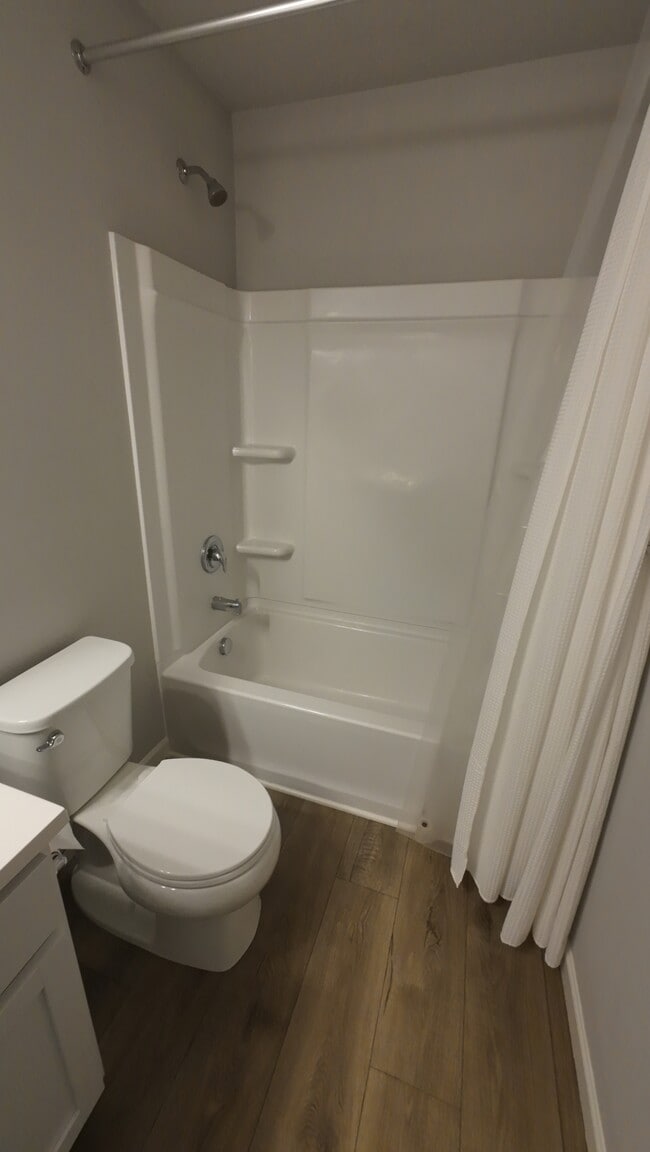 Building Photo - 46 Amber View Ct