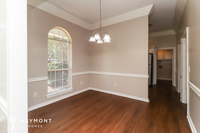 Building Photo - 516 Brentwood Dr