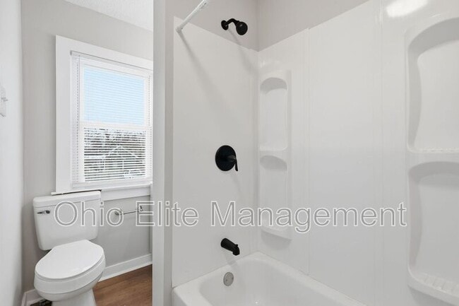 Building Photo - 783-785 S 18th St