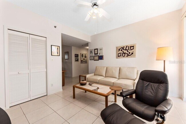 Building Photo - 5400 Eagles Point Cir