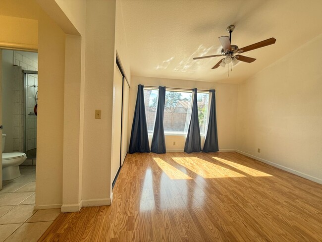 Building Photo - 6725 Trammel Ct