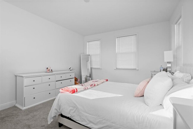 Building Photo - 13736 Larkton Ln