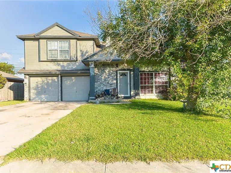 Building Photo - 2404 Magnum Cir