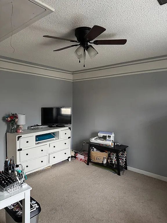 Building Photo - 8145 Iris Dr