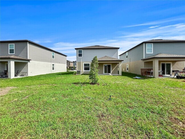 Building Photo - 17570 Shirewood Wy