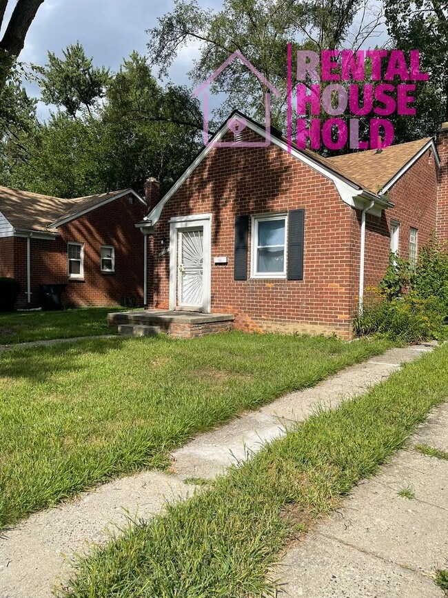 Building Photo - NEW LISTING | 2 BEDS 1 BATH | BASEMENT | G...
