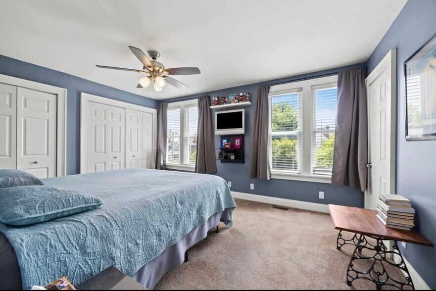 Primary BR - 402 Southwood Ave