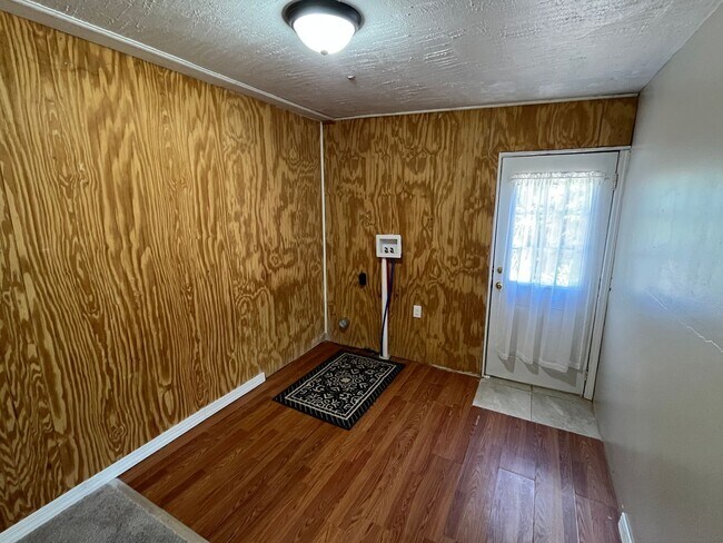 Building Photo - 2535 Marble St