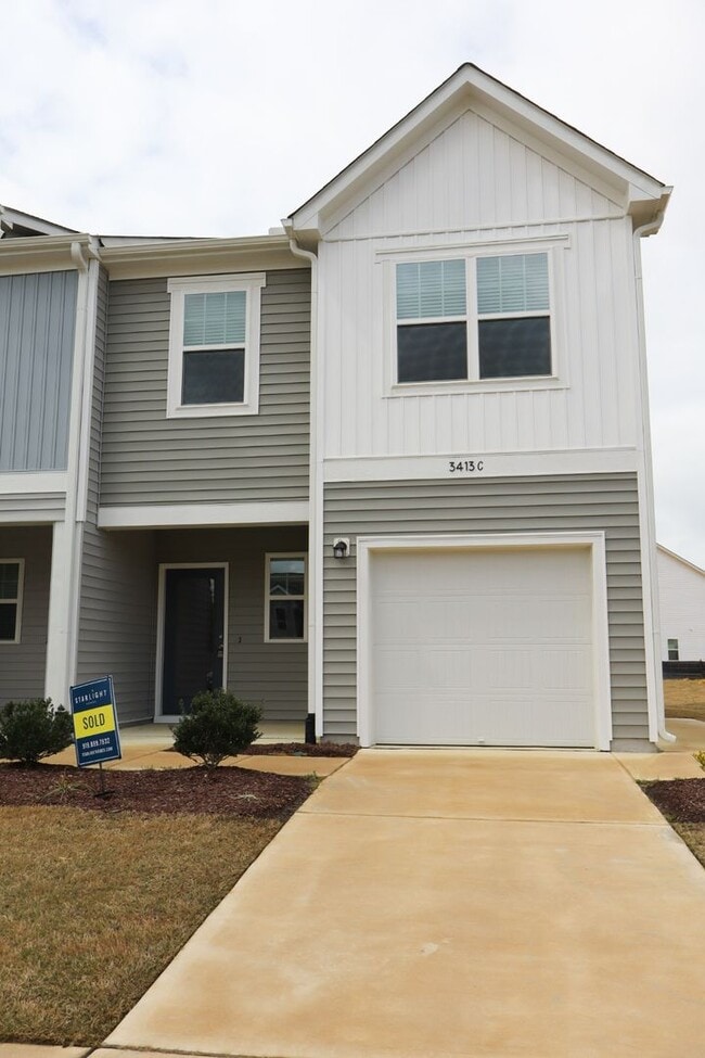 Primary Photo - 3413 Baybrooke Dr