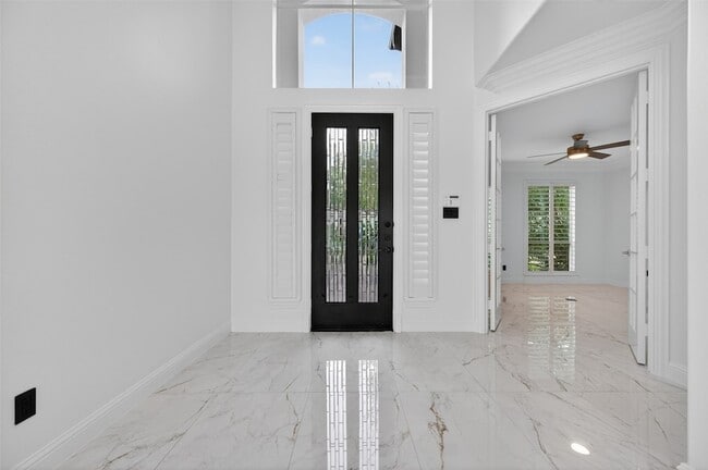 Building Photo - 2019 Bendstone Cir