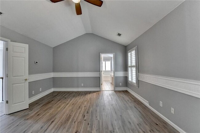 Building Photo - 2072 Fairport Way