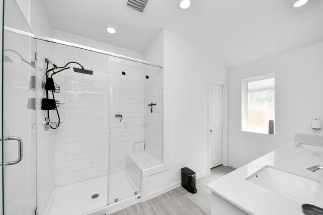 Building Photo - 8018 Tempest Stone Dr
