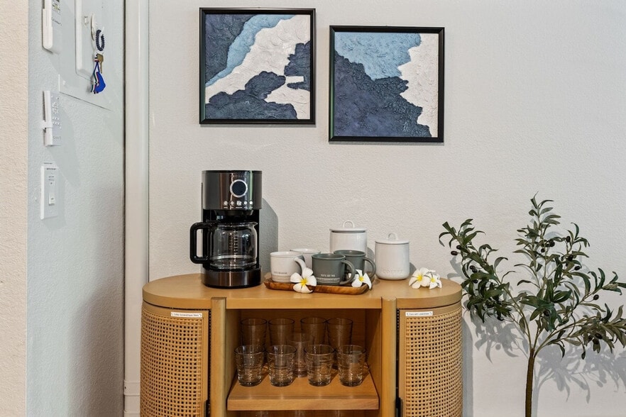 Building Photo - 2191 S Kihei Rd