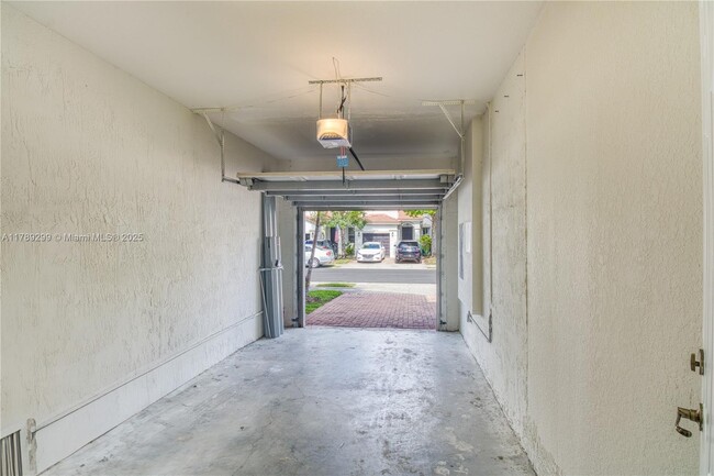 Building Photo - 7856 NW 110th Ave