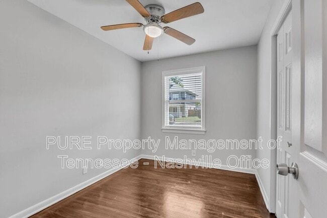 Building Photo - 1715 24th Ave N