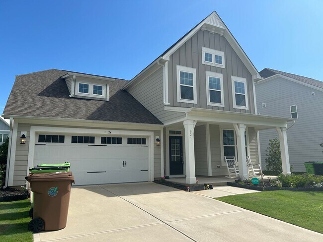 Building Photo - 3 Bed | 2.5 Bath House in Holly Springs