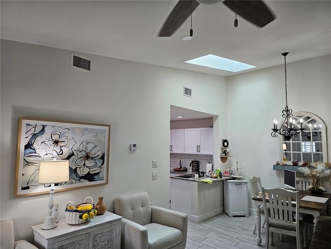 Building Photo - 3300 Loveland Blvd