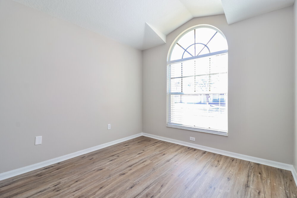 Building Photo - 25802 Bloomsbury Ct