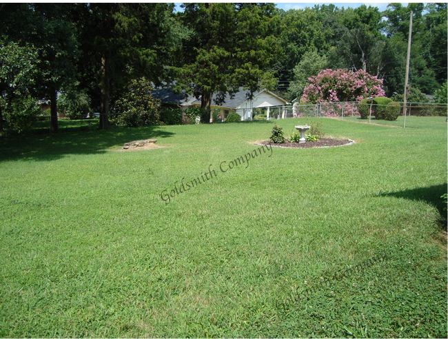Building Photo - 21 Northway Dr