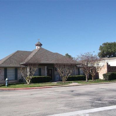 Building Photo - 11002 Hammerly Blvd