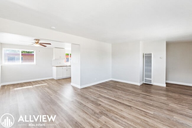Building Photo - 3407 W Olinda Ln