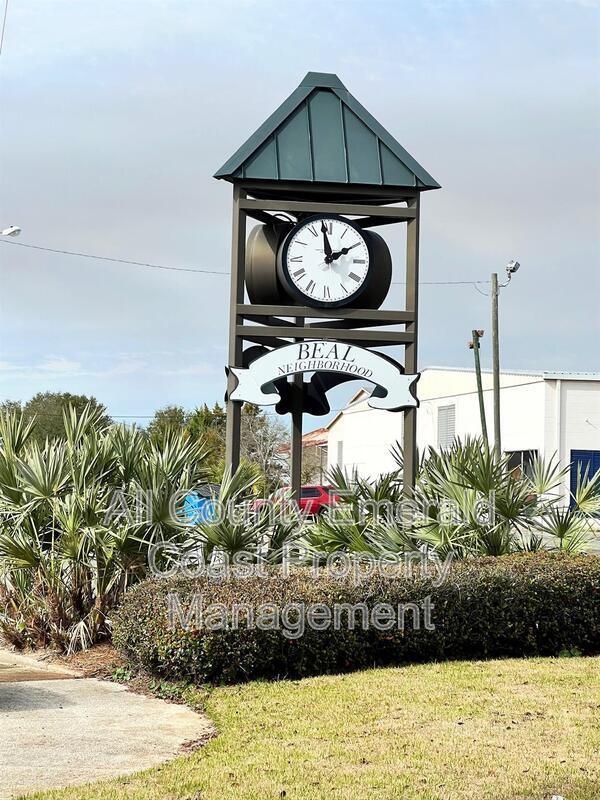 Building Photo - 34 Harbeson Ave NE