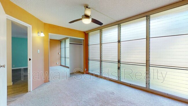 Building Photo - 95-273-273 Waikalani Dr