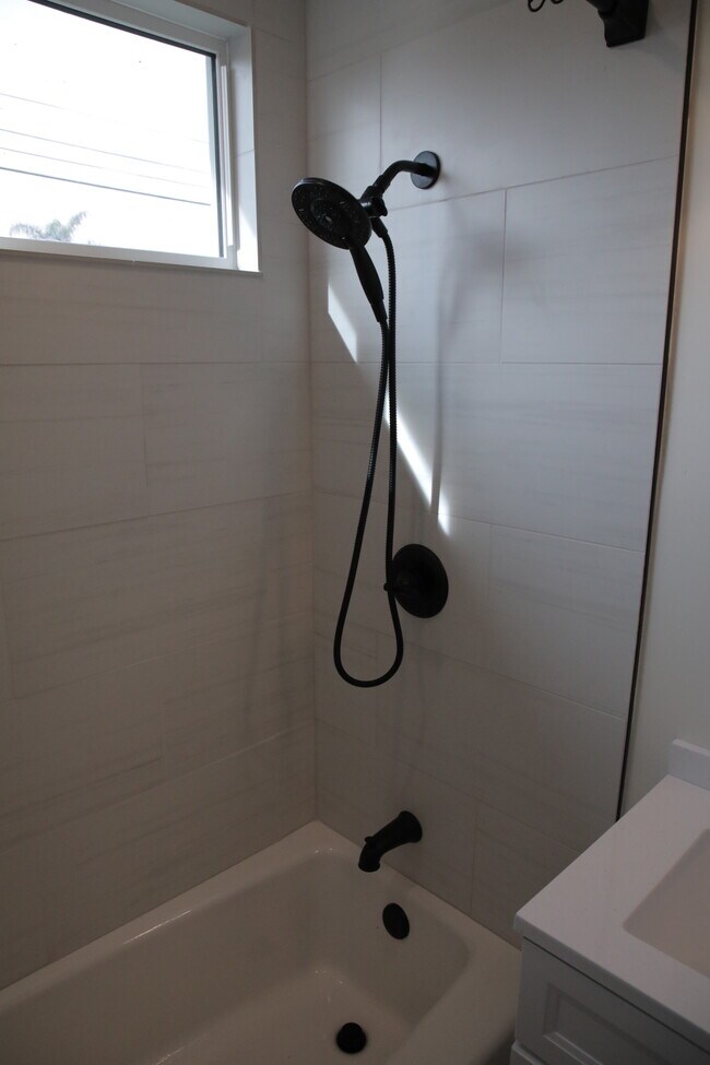 Bathroom #2 Shower - 1823 N 6th St