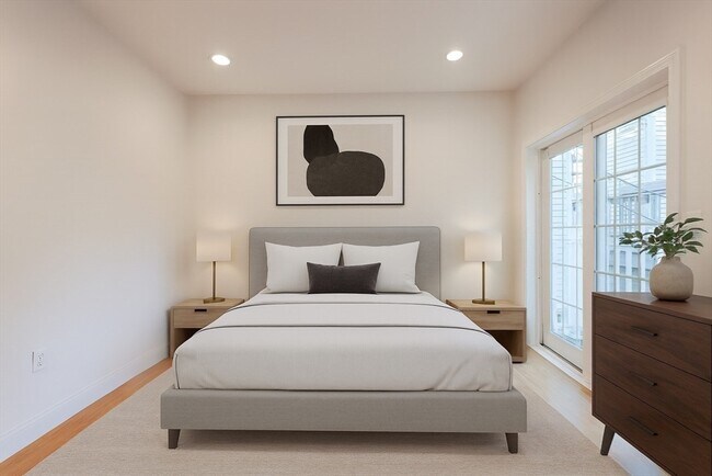 Building Photo - 375 Dorchester St