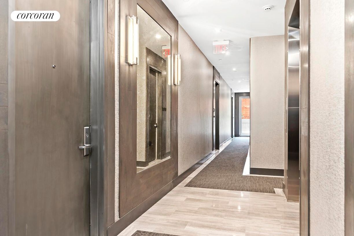 Building Photo - 322 Gates Ave