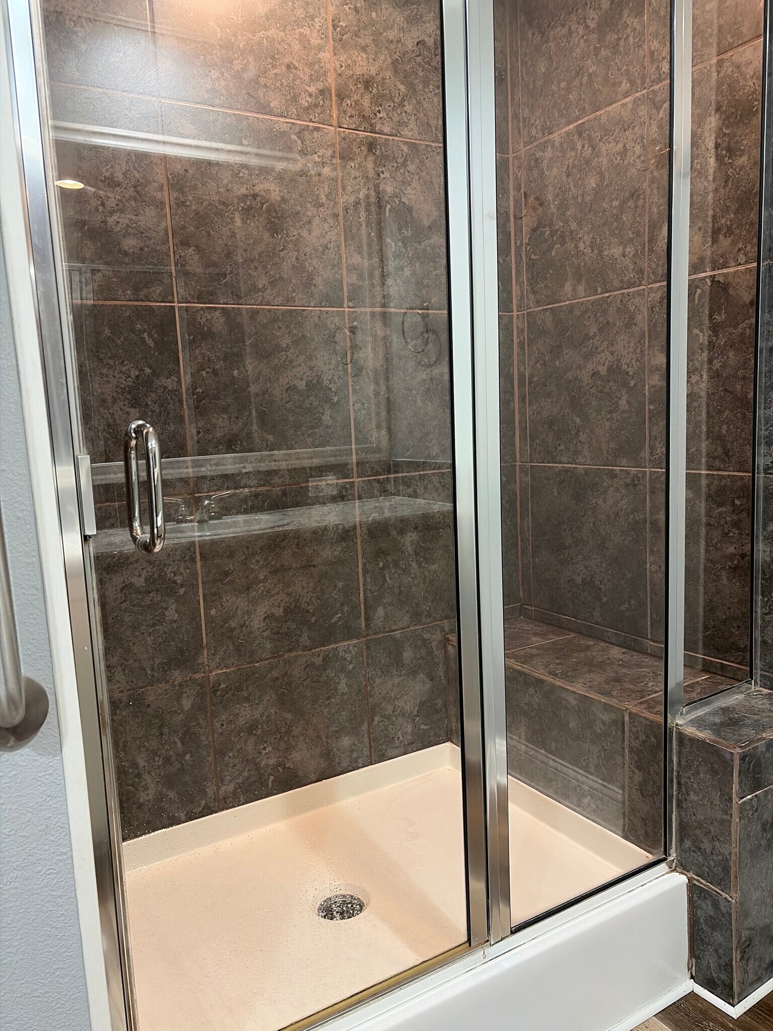 Building Photo - 511 S California St