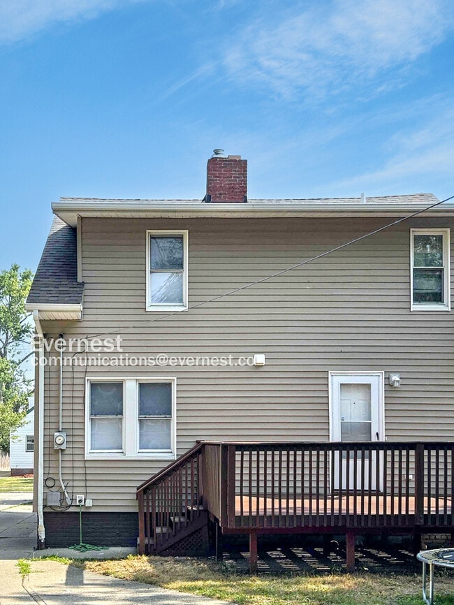 Building Photo - 18410 Landseer Rd