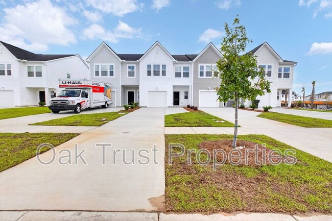 Building Photo - 753 Ridgley Dr