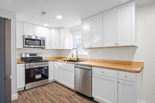 Building Photo - 3217 Copperstone Trl