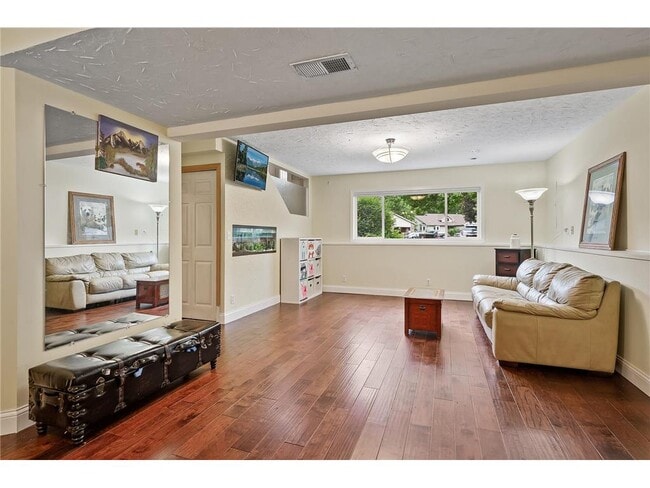 Building Photo - 14581 Natchez Cir