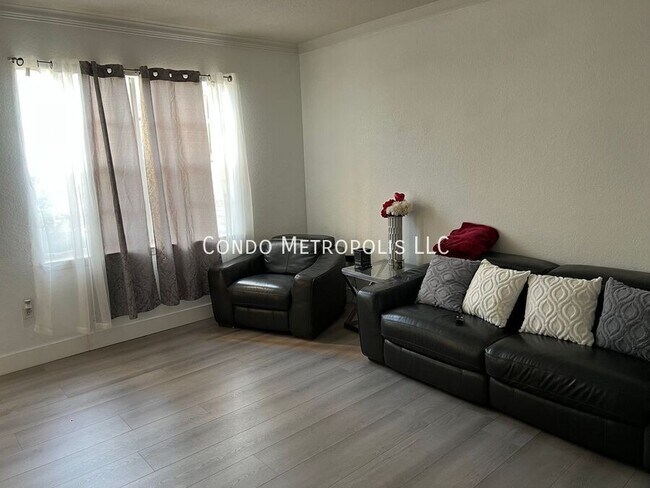 Building Photo - 2600 Robert Trent Jones Dr