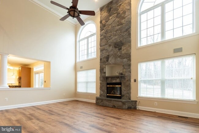 Building Photo - 3905 Woodreed Dr