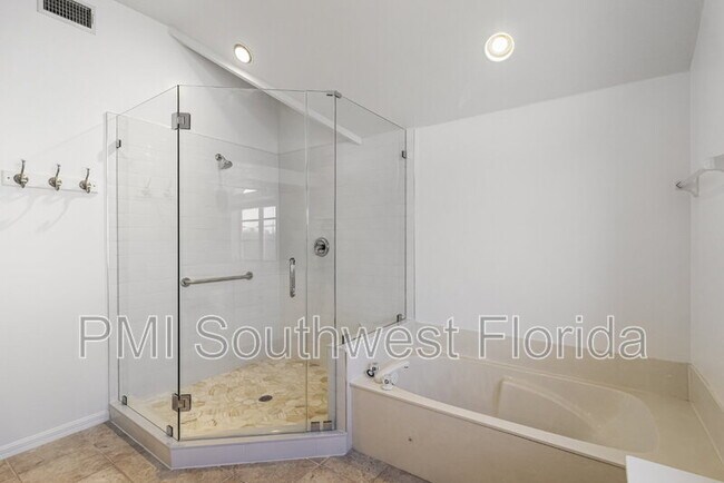 Building Photo - 9891 Eagle Preserve Dr