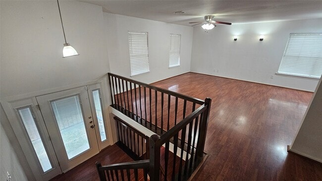 Building Photo - 975 N Red Cedar Cir