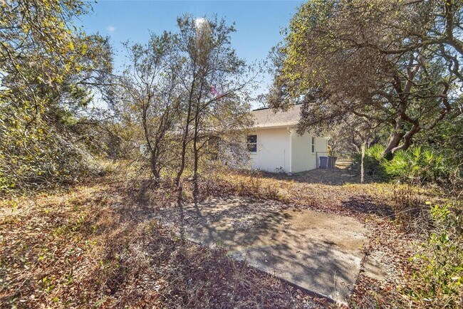 Building Photo - 11304 Balm Riverview Rd