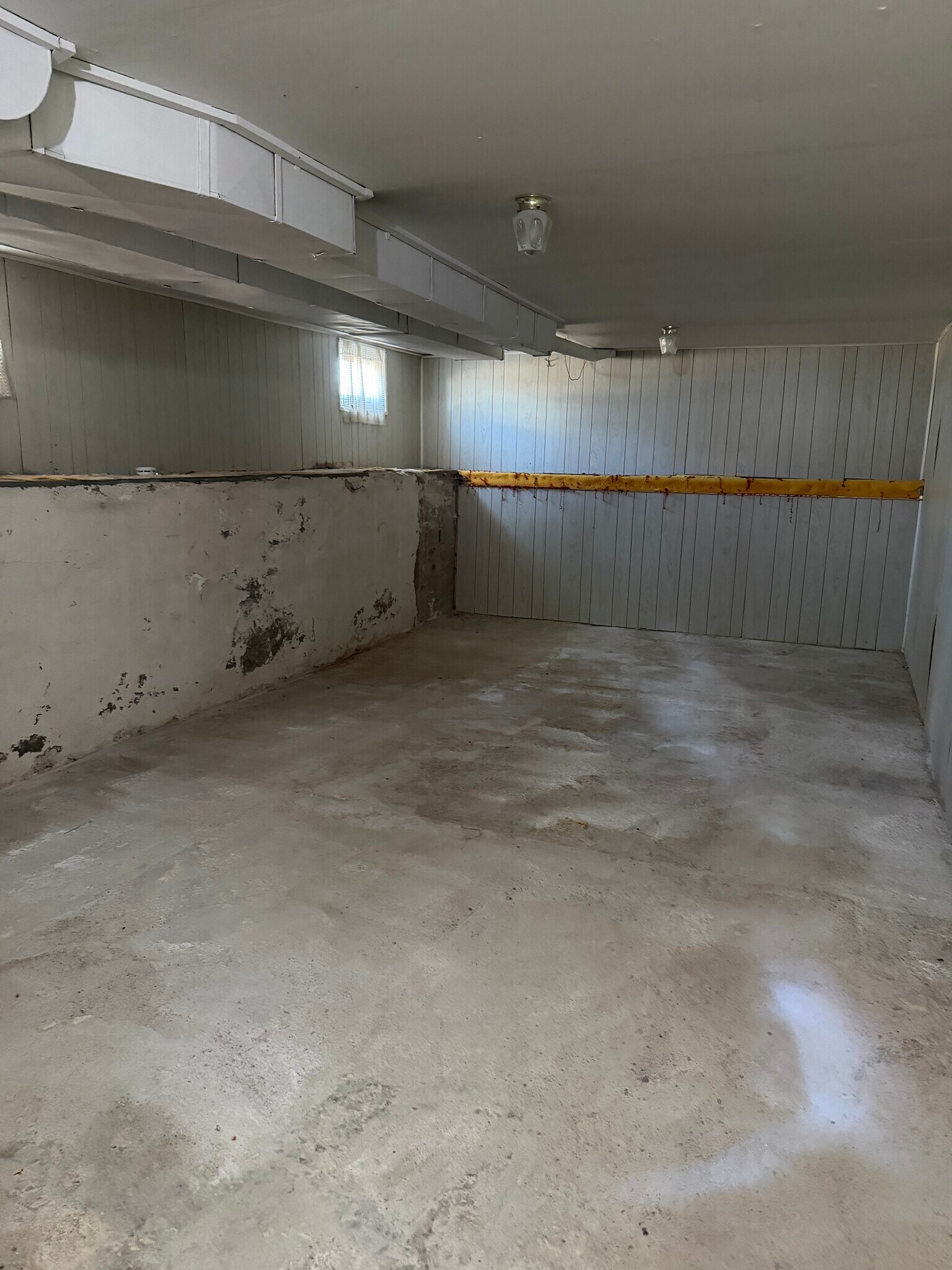 Building Photo - 320 Bates Blvd